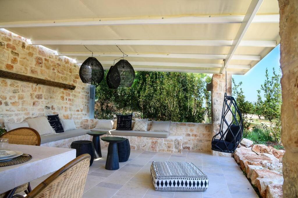 Trullo And Lamia Cinera Villa Cisternino Dış mekan fotoğraf