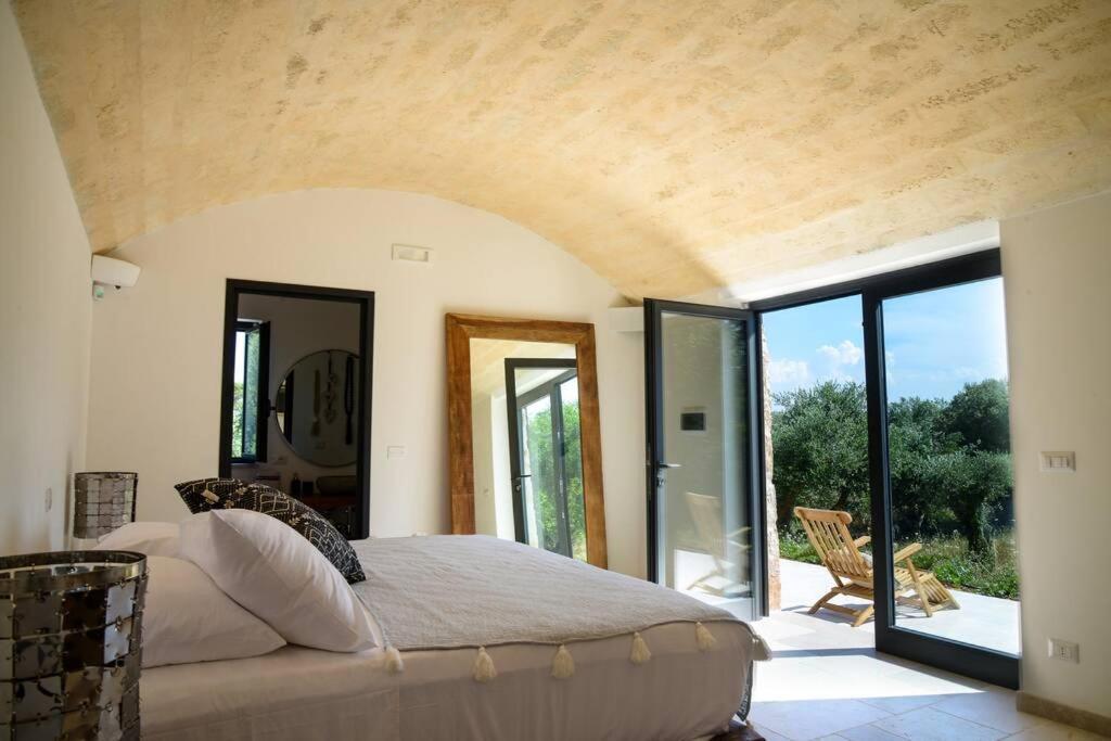 Trullo And Lamia Cinera Villa Cisternino Dış mekan fotoğraf