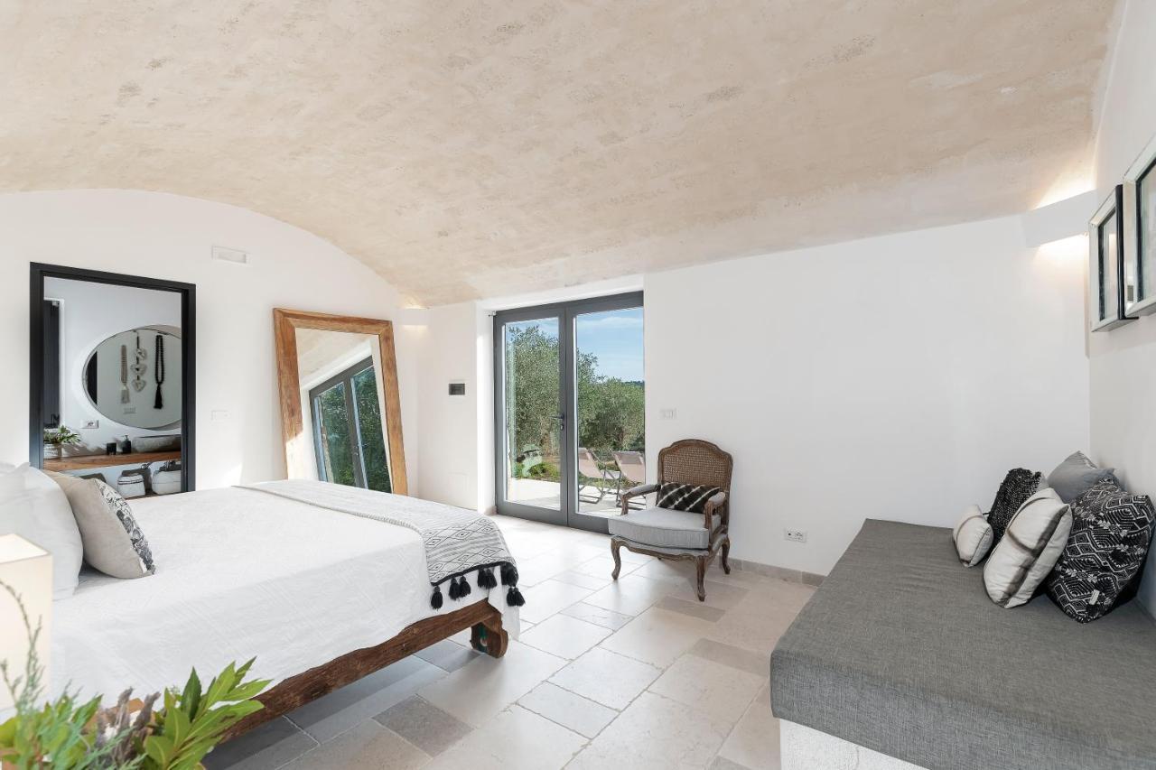 Trullo And Lamia Cinera Villa Cisternino Dış mekan fotoğraf